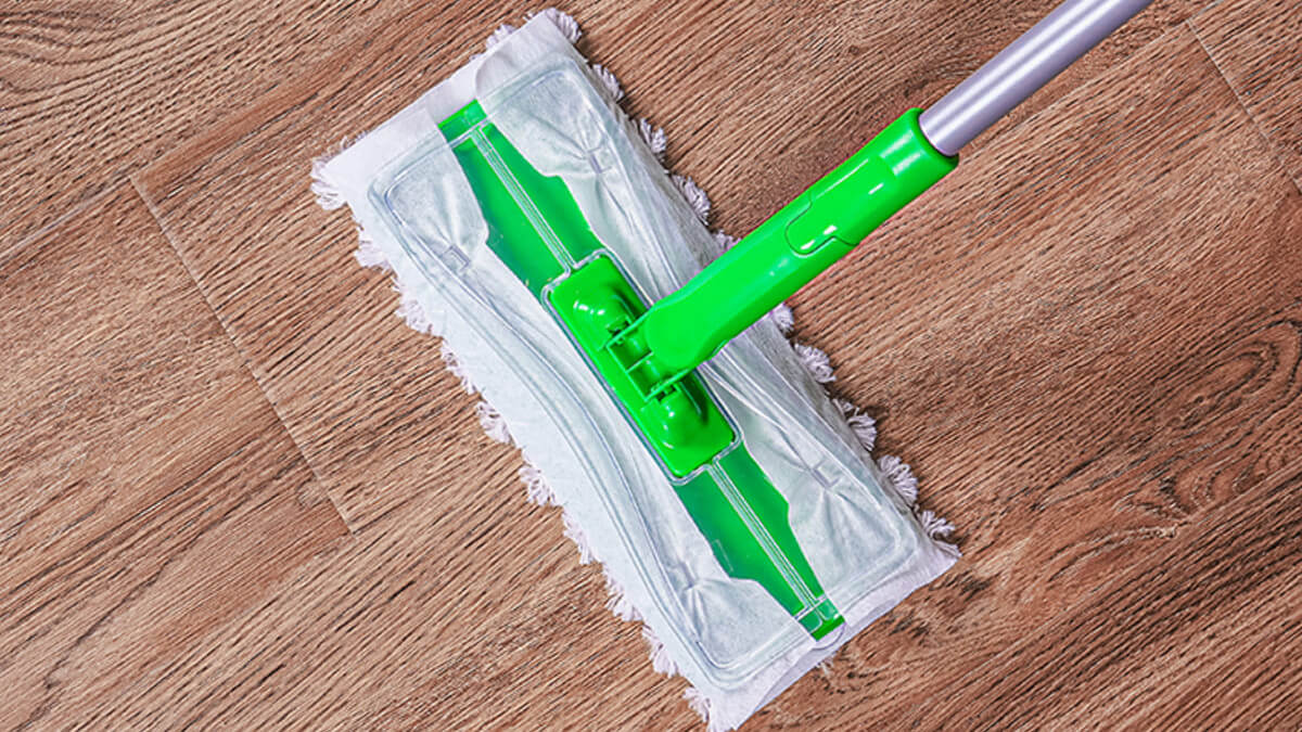 Non-Woven Mop vs. Swiffer Sweeper